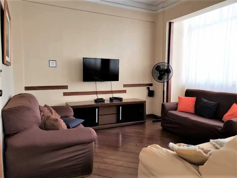 Apartamento à venda com 4 quartos, 263m² - Foto 2