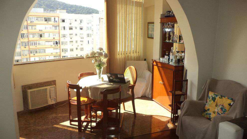 Apartamento à venda com 3 quartos, 130m² - Foto 4