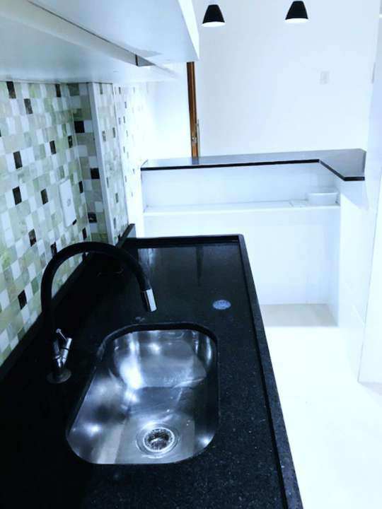 Apartamento à venda com 1 quarto, 40m² - Foto 19