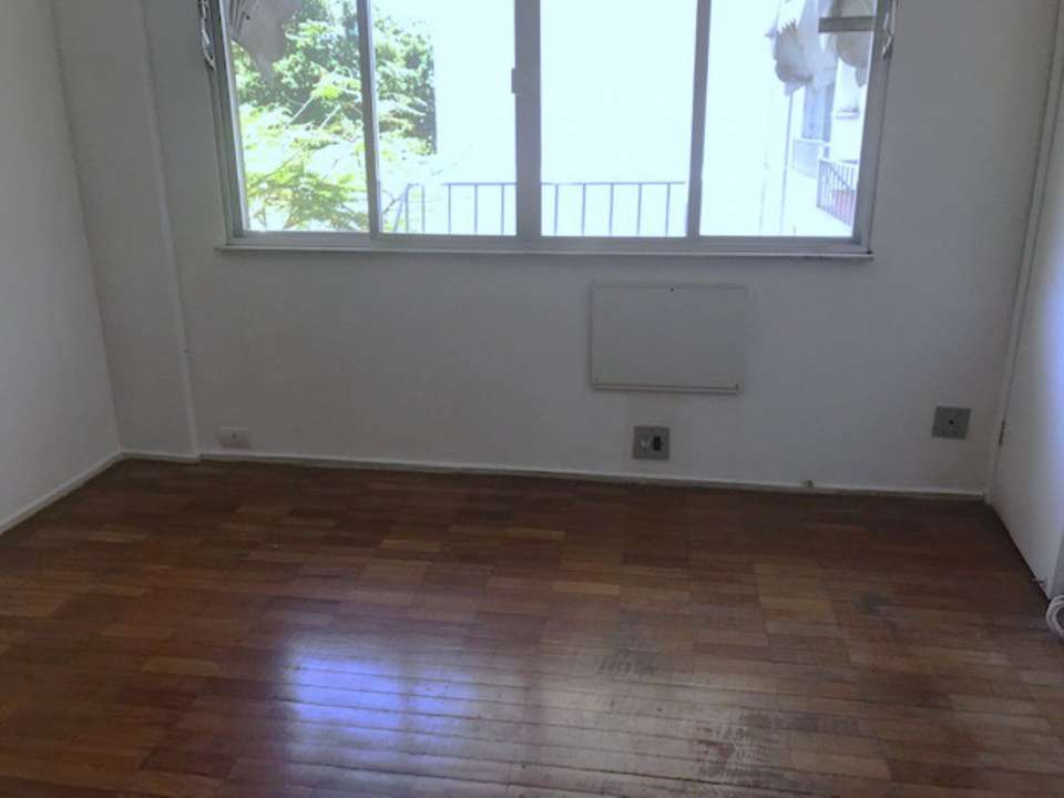 Apartamento à venda com 2 quartos, 60m² - Foto 4