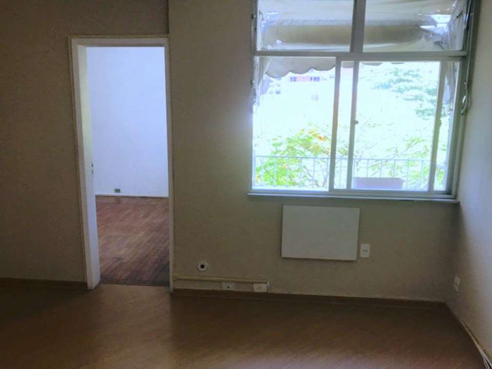 Apartamento à venda com 2 quartos, 60m² - Foto 5