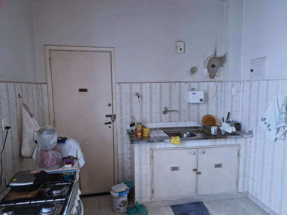 Apartamento à venda com 2 quartos, 80m² - Foto 9