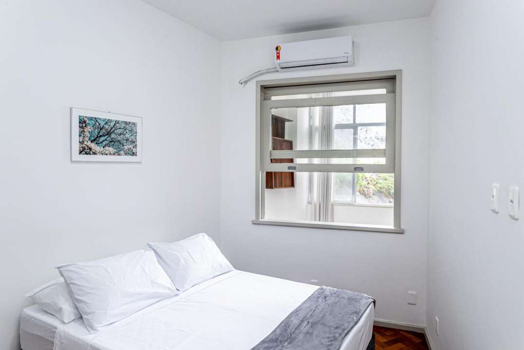 Apartamento à venda com 1 quarto, 50m² - Foto 11