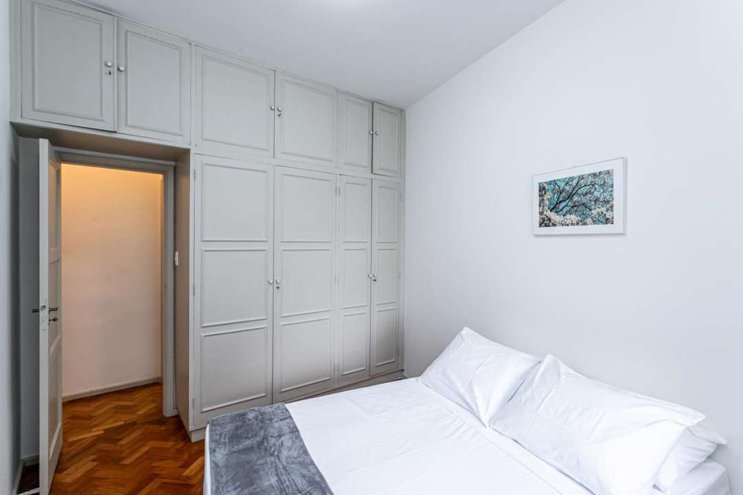 Apartamento à venda com 1 quarto, 50m² - Foto 13