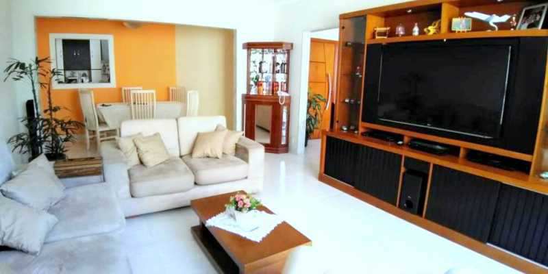 Apartamento à venda com 4 quartos, 166m² - Foto 6