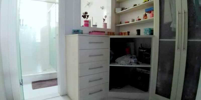 Apartamento à venda com 4 quartos, 166m² - Foto 17