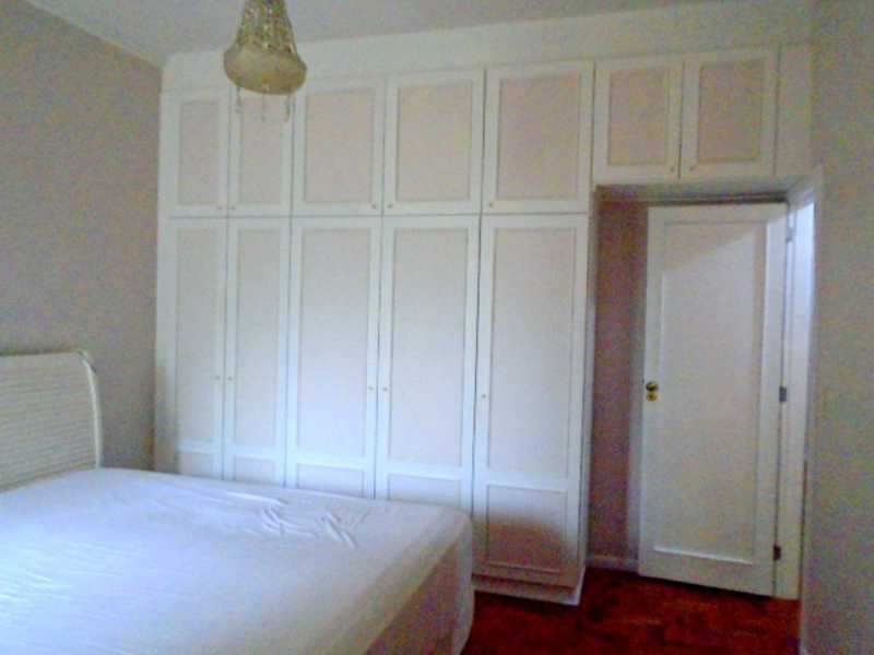 Apartamento à venda com 4 quartos, 160m² - Foto 9