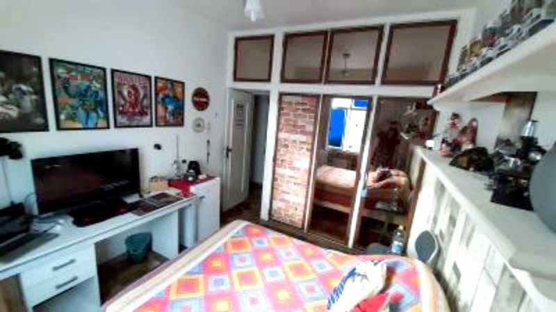 Apartamento à venda com 3 quartos, 97m² - Foto 2