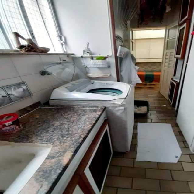 Apartamento à venda com 3 quartos, 97m² - Foto 10