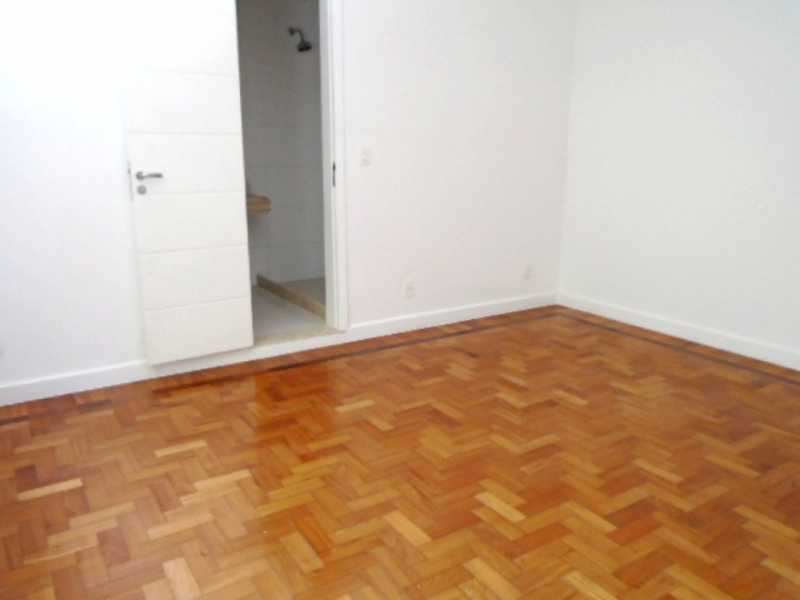 Apartamento à venda com 4 quartos, 210m² - Foto 10