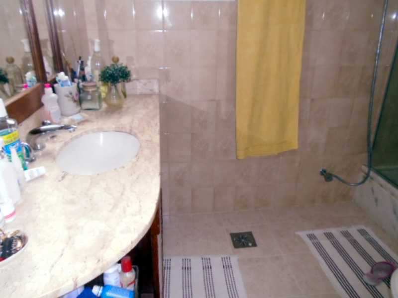 Apartamento à venda com 4 quartos, 166m² - Foto 16