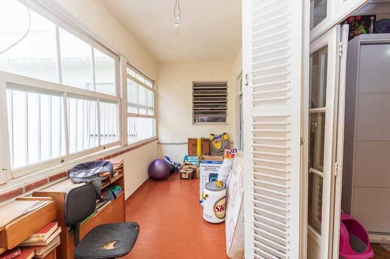 Apartamento à venda com 3 quartos, 300m² - Foto 8