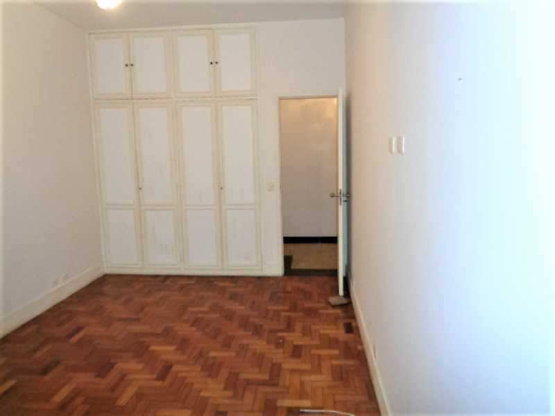 Apartamento à venda com 4 quartos, 290m² - Foto 6