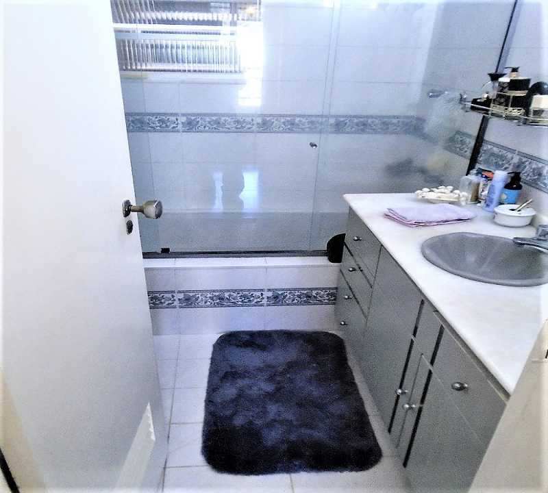 Apartamento à venda com 3 quartos, 149m² - Foto 7