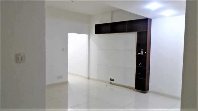 Apartamento à venda com 3 quartos, 106m² - Foto 6