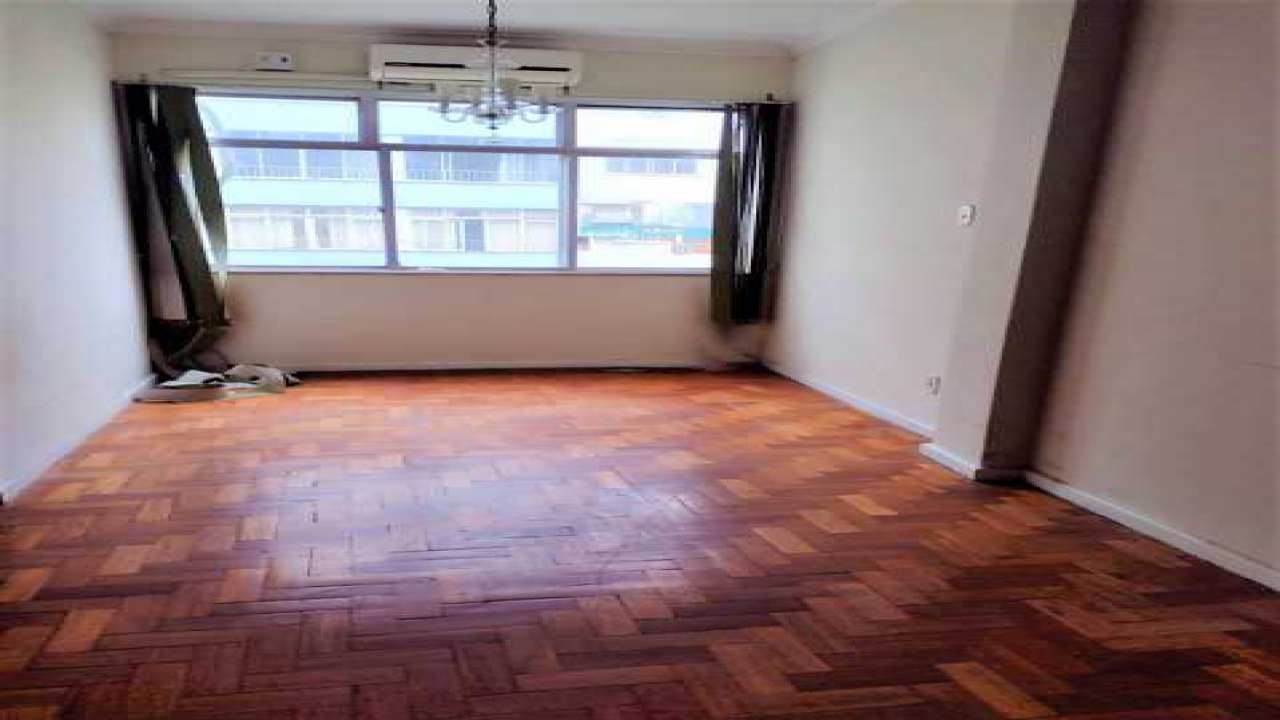 Apartamento à venda com 3 quartos, 95m² - Foto 1