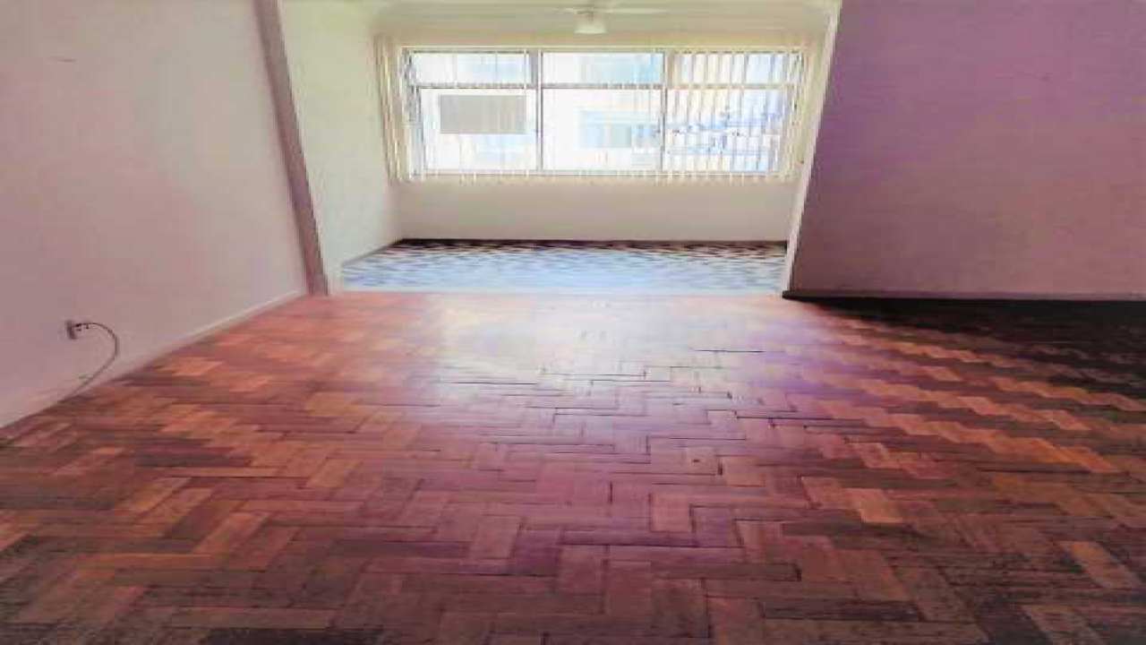 Apartamento à venda com 3 quartos, 95m² - Foto 5