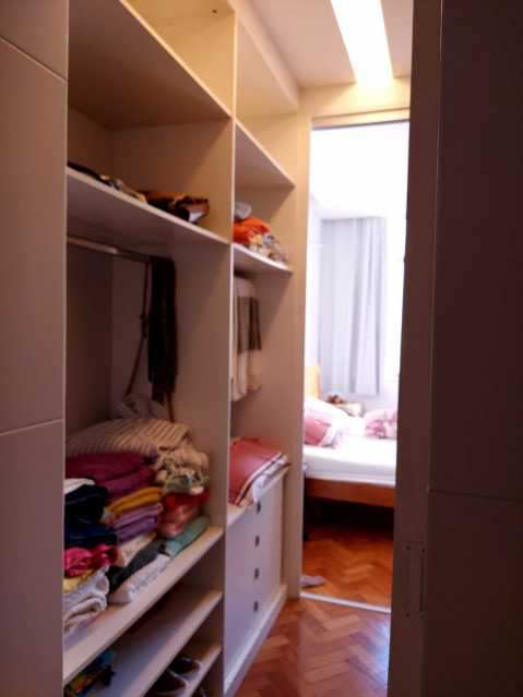 Apartamento à venda com 3 quartos, 138m² - Foto 16