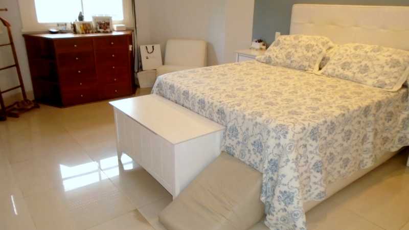 Apartamento à venda com 4 quartos, 170m² - Foto 13