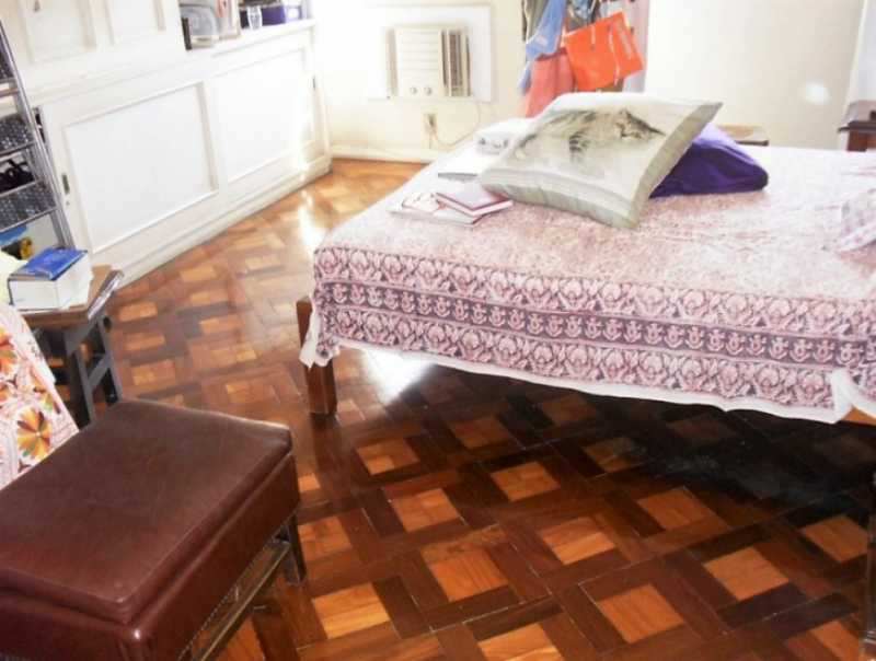 Apartamento à venda com 4 quartos, 220m² - Foto 6