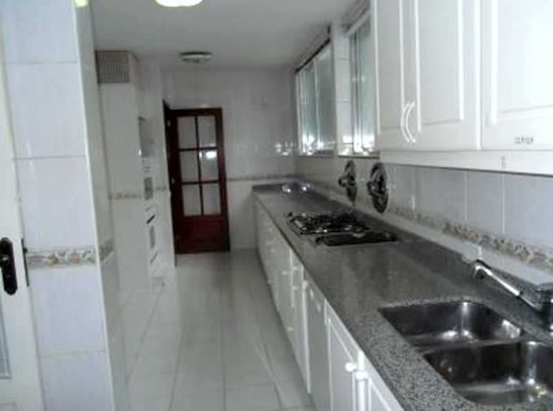 Apartamento à venda com 4 quartos, 340m² - Foto 5