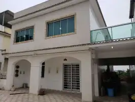Conheça Excelente Casa com Salão em 2 Ambientes em Bras de Pina -Venda - 4-044 - 1 Excelente Casa com Salão em 2 Ambientes em Bras de Pina -Venda - 4-044 - 1