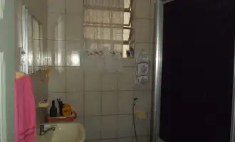Conheça Casa dos Fundos do imóvel - Excelente Apartamento Tipo Casa com Garagem na Penha- Venda - 445 - 39 Casa dos Fundos - Excelente Apartamento Tipo Casa com Garagem na Penha- Venda - 445 - 39